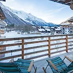 La Cordee 124 - Year * Chamonix